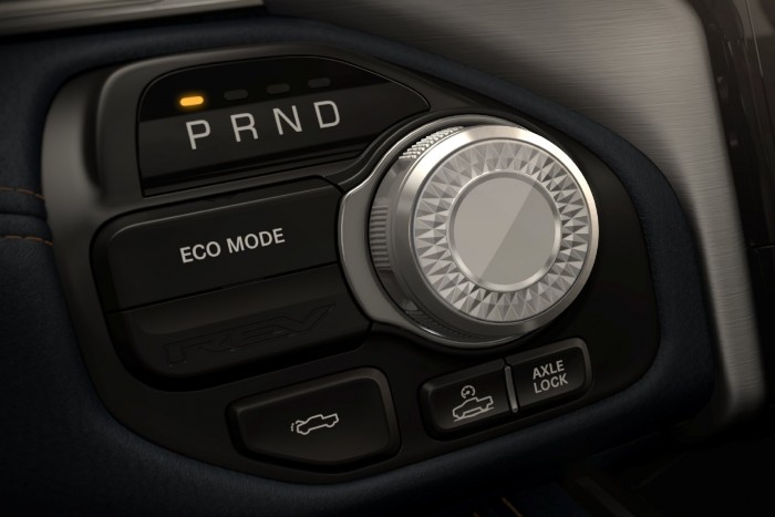 Brutálisan nagy akkucsomagot kapott ez a villanyautó 9