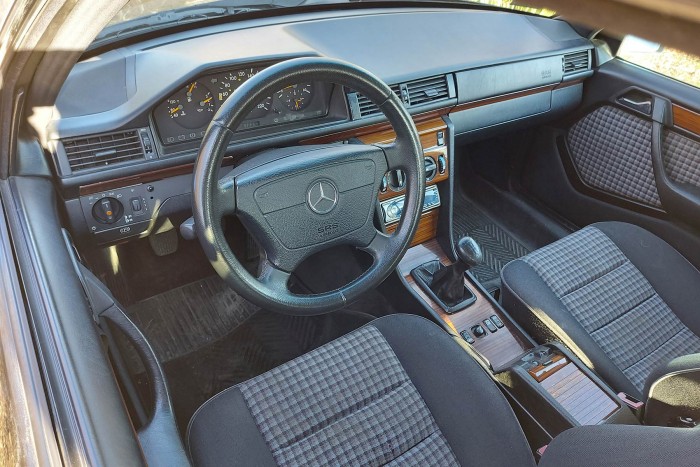 Mindig baj van egy olcsó használt autóval? 21