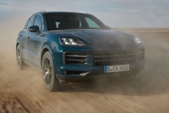 Ebben a Porschében az utas sem unatkozik