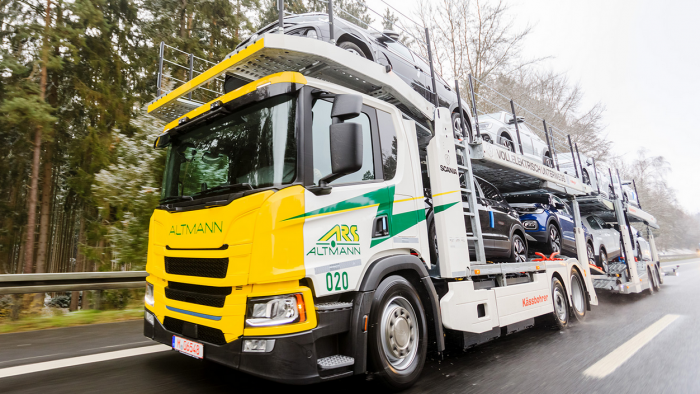 Forgalomba állt a világ első elektromos autószállítója 1