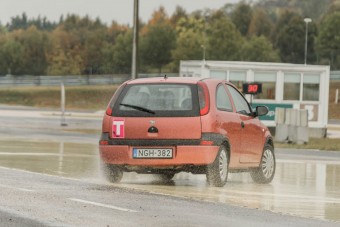 A csúszós utaktól félnek legjobban a magyarok