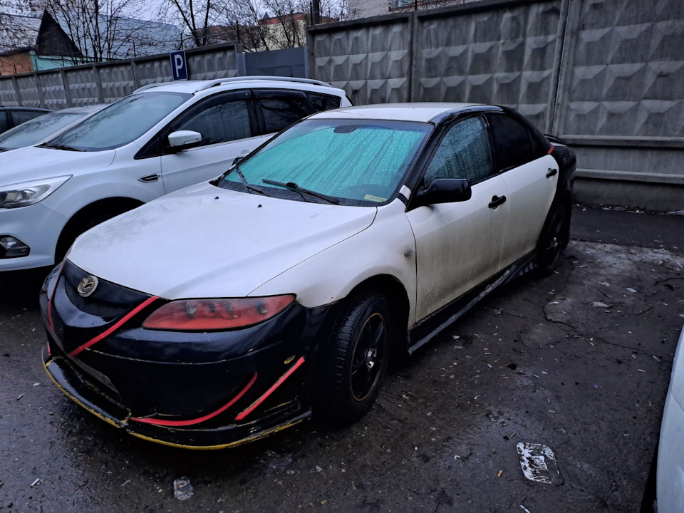 Ez a Mazda6 jobban járt volna, ha csak simán elrohad 1