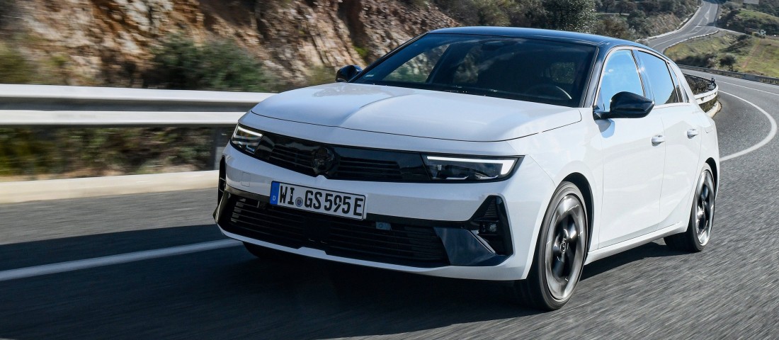 Nem fulladsz meg az Opel Astrában