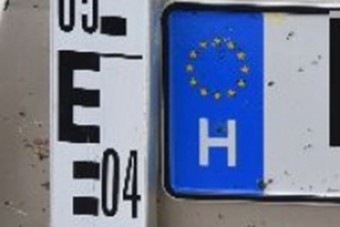 Már a magyar rendszámot is hamisítják, így néz ki egy érvénytelen tábla