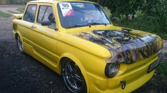 Szerencsétlen Zaporozsectől valahol most felsír egy gyermek 1