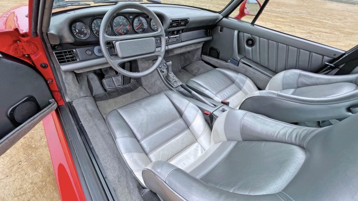 A kazetta ajándék, de az autó, amihez tartozik, röpke 390 milliót ér 3