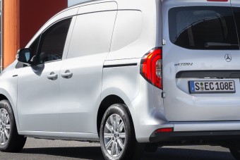 Már a Mercinek is van városi villanyfurgonja