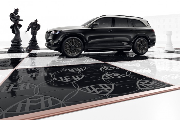 A sötét mágiához fordult a luxusautók gyártója 9