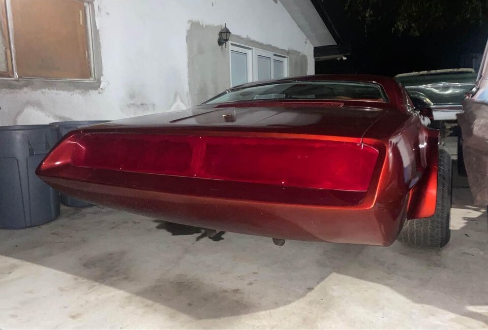 Vadul átalakított amcsi vas keres új gazdát 4