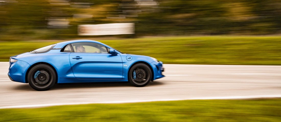 Autós örömünnep a CarNettől