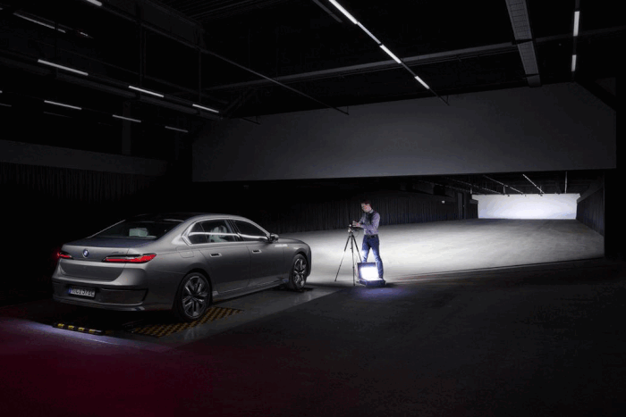 A BMW legújabb fejlesztése egy nagy sötét hodály 8 | Vezess A BMW legújabb fejlesztése egy nagy sötét hodály 8