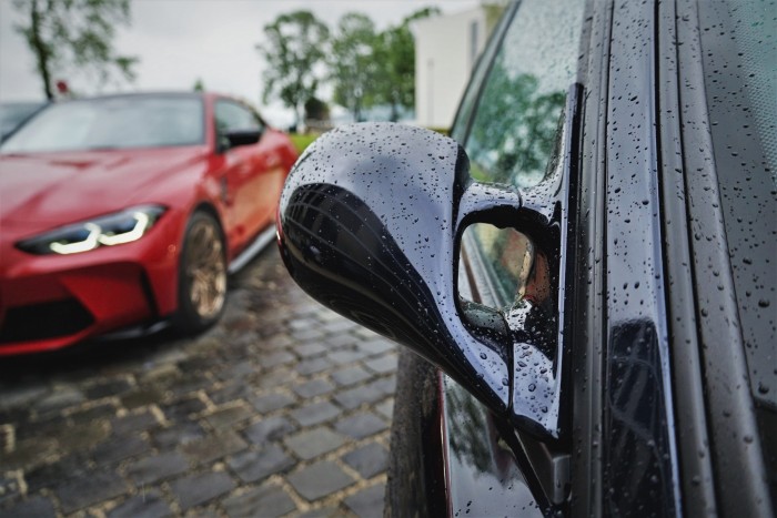 Ez a BMW szinte nem létezik. És most vezettem! 8