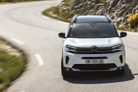 Drágább, de takarékosabb lesz a családi Citroën 17