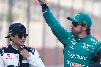 F1: Meglepő név lehet Alonso utódja