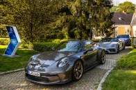 Melyik Porsche a legjobb a magyar utakra? 34