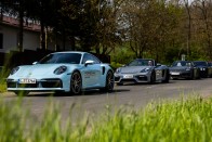 Melyik Porsche a legjobb a magyar utakra? 40