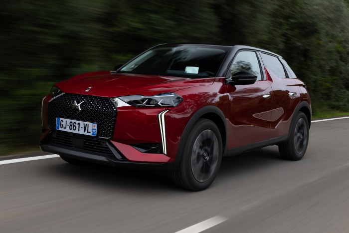 Hanyagul szereltek össze magyar gyártású autókat 8