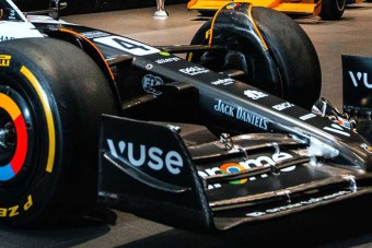 F1: Új festésre váltott a McLaren