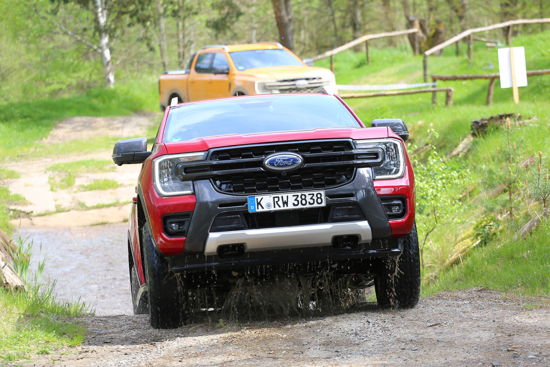 Pont egy drága pickup kell a magyar vevőknek? 6