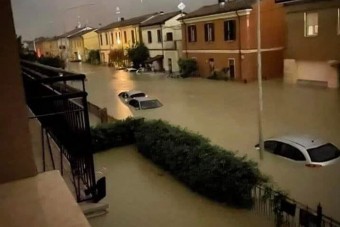 Apokaliptikus képek és videók az olaszországi árvízről