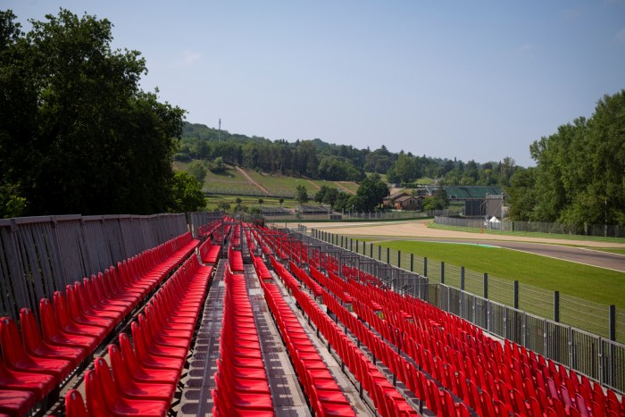 Elárverezik a gazdátlan F1-es trófeákat