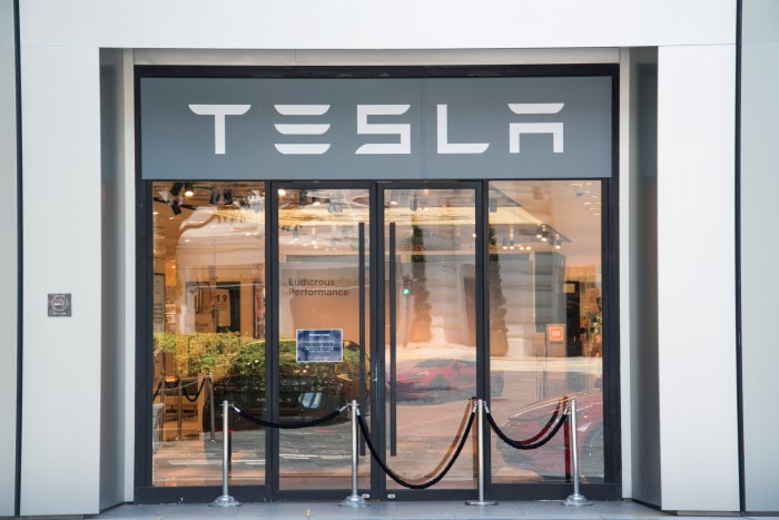 Megjelent a Tesla első reklámja, fontos információt hallgattak el benne 1 Megjelent a Tesla első reklámja, fontos információt hallgattak el benne 1