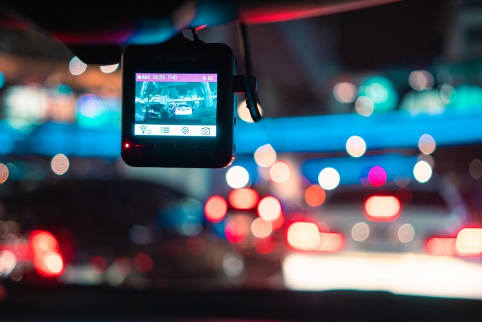 Automatikusan bizonyítékot készíthet a telefonunk az utakon