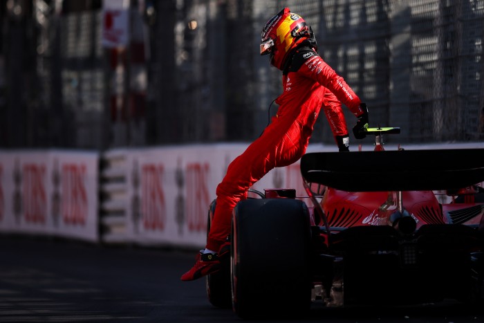 F1: Sein Auto ist verunglückt, aber Sainz ist optimistisch