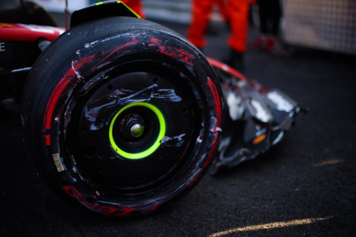 F1: Hatte einen Unfall mit seinem Auto, dennoch ist Sainz 2 optimistisch