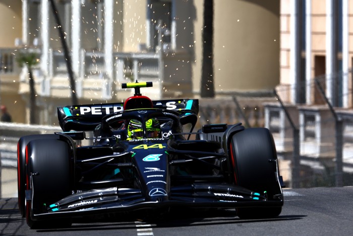 F1: A lehető legrosszabbkor ment a falnak Hamilton