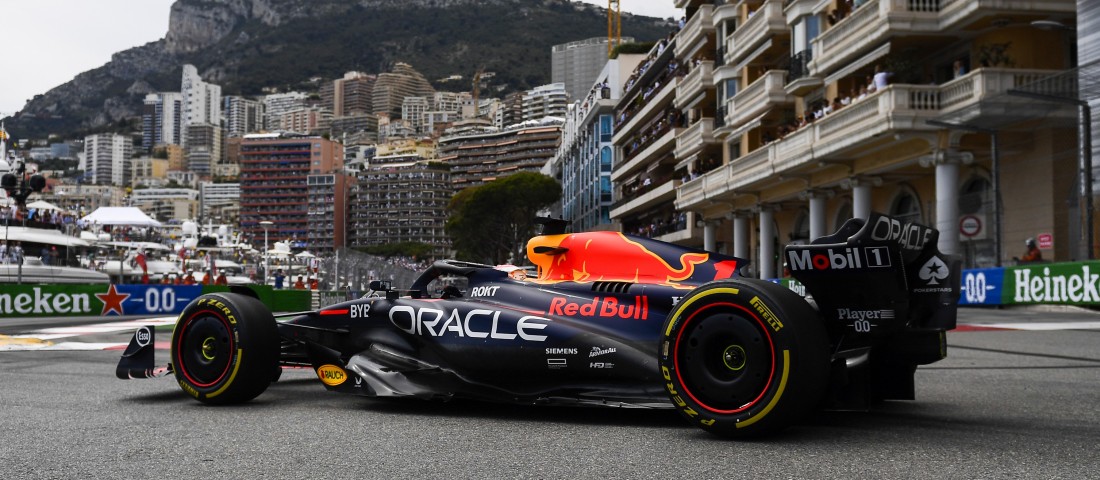 F1: Eső és meglepetésdobogó Monacóban