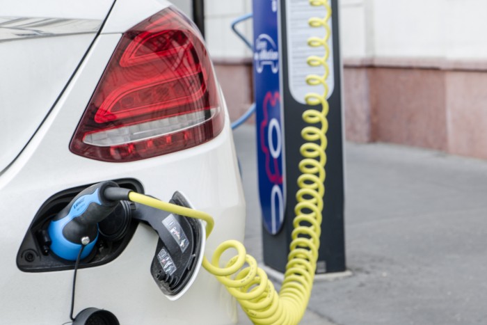 The first way to charge electric cars is on the horizon