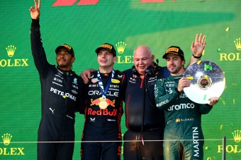 F1: Kulcsembert nyúlnak le a Red Bulltól
