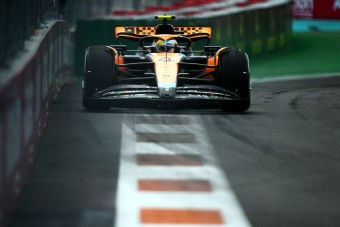 F1: Megint hajszálon múlott a bokszutcai gázolás