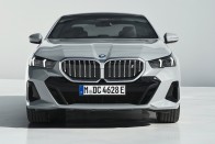 Sokaknak fog fájni, ahogy a legújabb BMW Európába jön 81