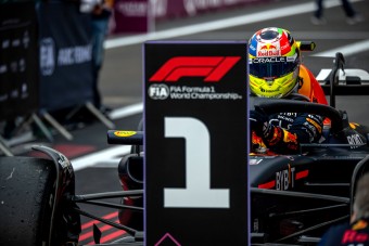F1: Perez nem lehet világbajnok?