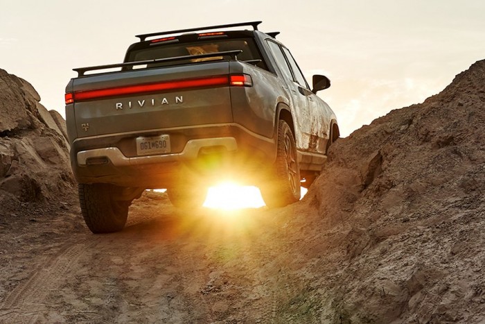 Három évig várt az új villanyautóra, ami két nap alatt megállt alatta 1