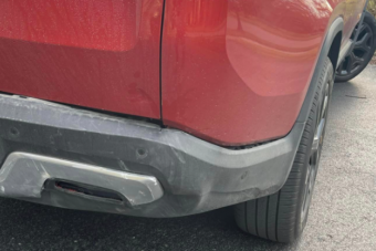 Sokkot kapott a tulajdonos, amikor megtudta, mennyibe kerül egy apró koccanás