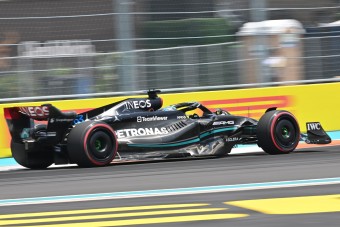 F1: Az új Mercedes sem lesz veszélyes a Red Bullra