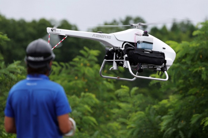 Repülő futáron dolgozik a Toyota 2