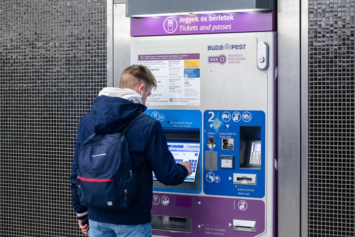 Változnak a vonaljegyek és bérletek a BKK-nál