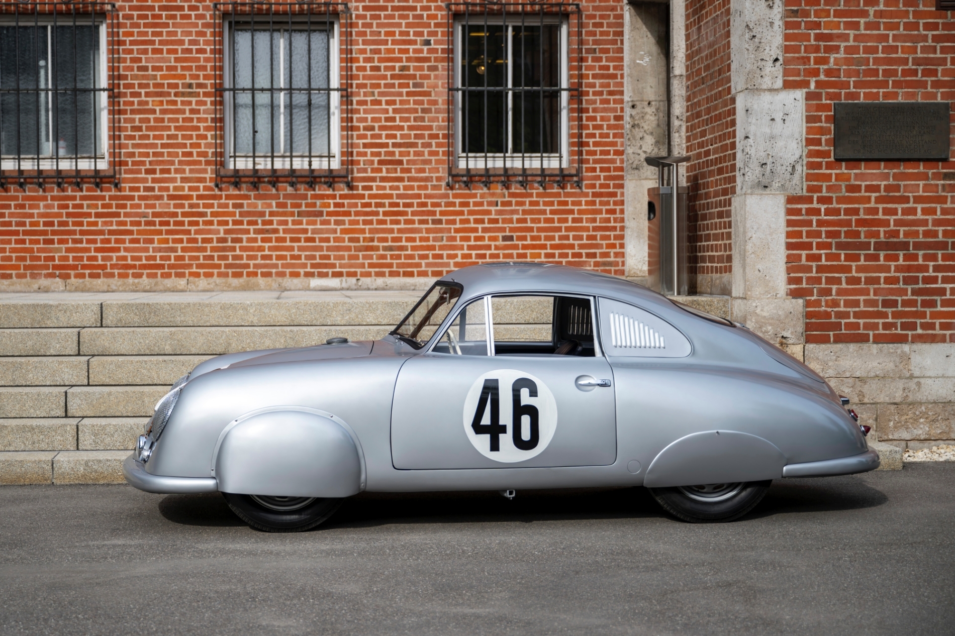 After 72 years, the Race 5 car, thought to have disappeared, has returned home
