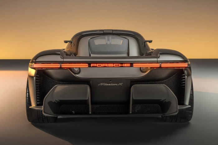 Minden elődjét elhomályosítja az új Porsche 12 | Vezess Minden elődjét elhomályosítja az új Porsche 12