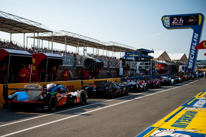 Rég nem látott sikerre hajt a Ferrari