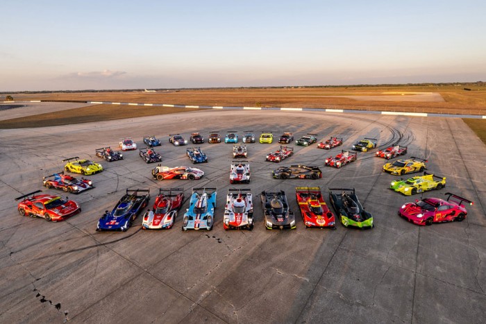 Rég nem látott sikerre hajt a Ferrari 4