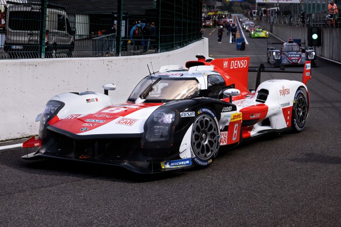 Rég nem látott sikerre hajt a Ferrari 11