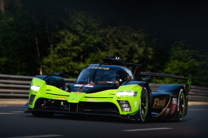 Rég nem látott sikerre hajt a Ferrari 7