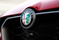 Ki mondta, hogy egy krumpli nem lehet gyönyörű? – Alfa Romeo Tonale 66