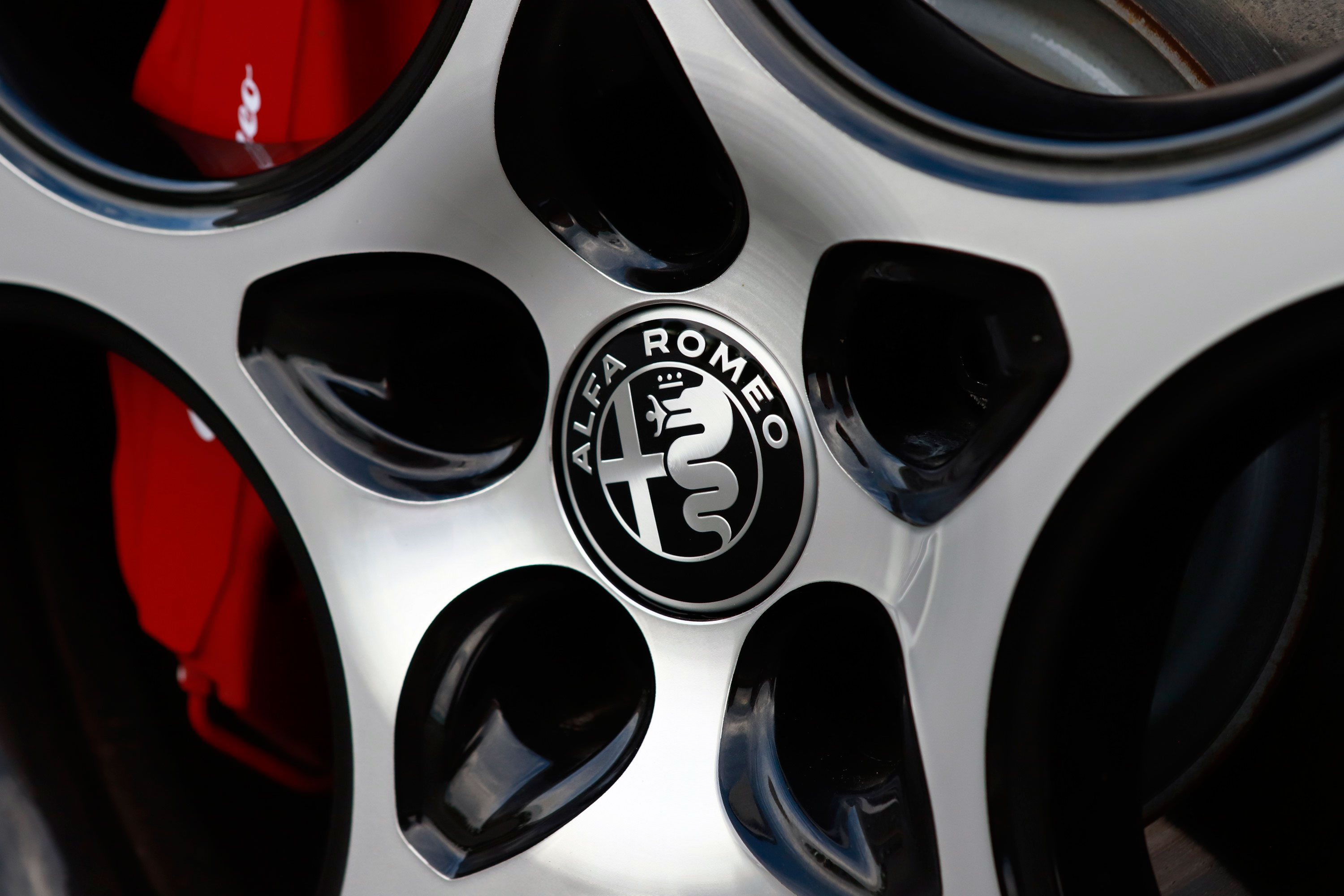 Ki mondta, hogy egy krumpli nem lehet gyönyörű? – Alfa Romeo Tonale 14