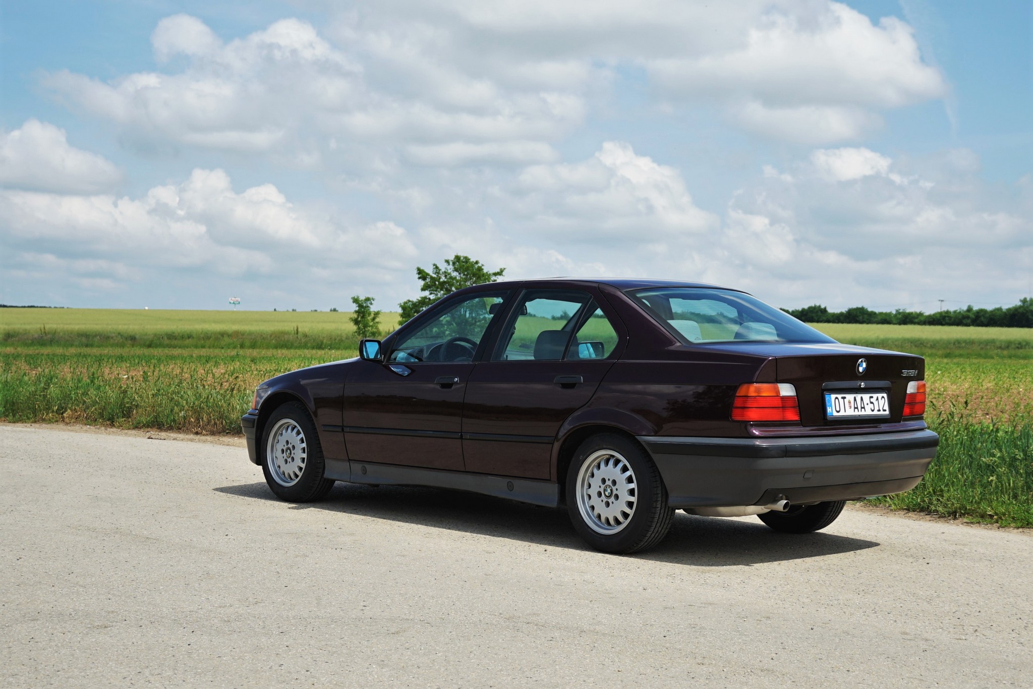 OT rendszám ezen a BMW-n? Idén már lehet, itt az első! 19